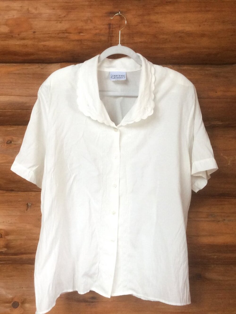 Vintage Jantzen White Cottagecore Embroidered Classic Minimalist Blouse Size 24